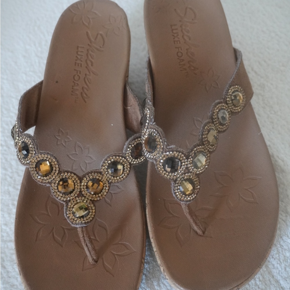 Skechers Luxe Foam Tan Embellished Sandals